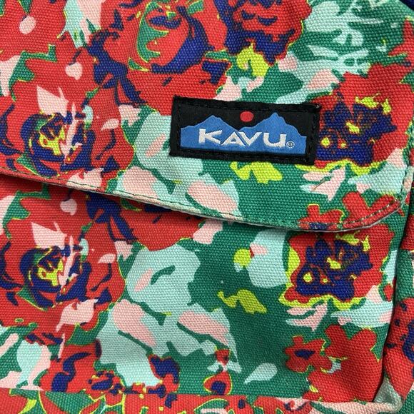 KAVU Vibrant Floral Crossbody Bag Red & Green - Picture 2 of 8